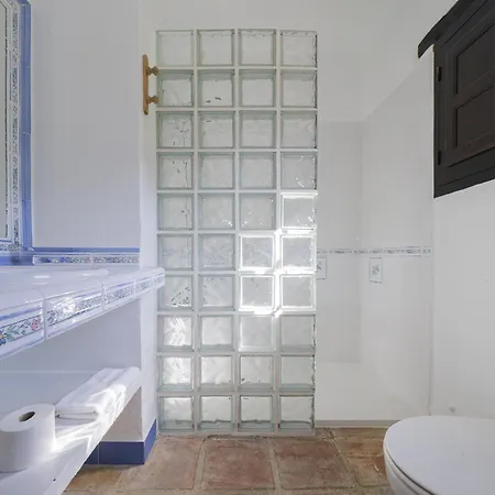 Holiday home Cubo's La Albahaca De Libar *